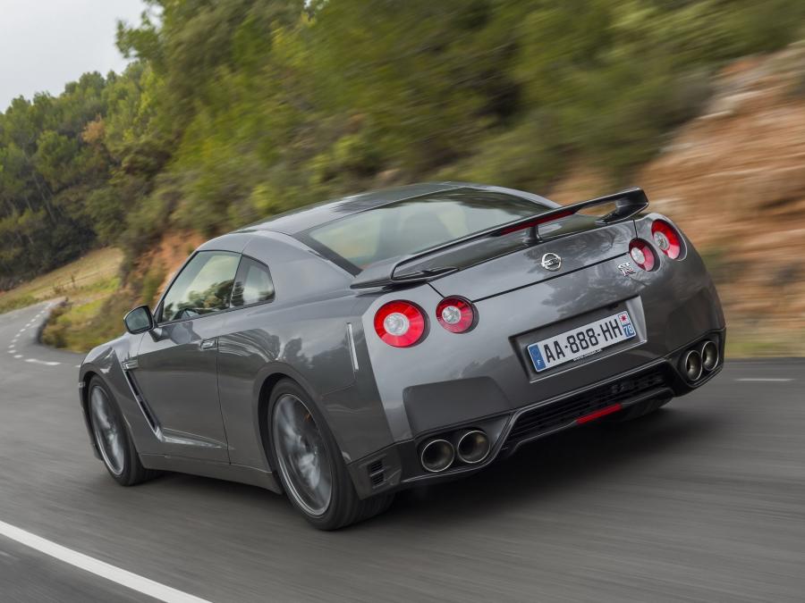 Nissan GT-R Premium Edition 2012 года  (фото 6 из 9)